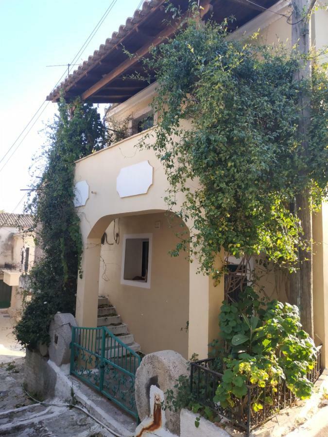 Andrea'S Traditional House Corfu  Εξωτερικό φωτογραφία