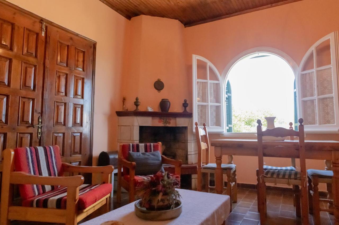 Andrea'S Traditional House Corfu  Εξωτερικό φωτογραφία
