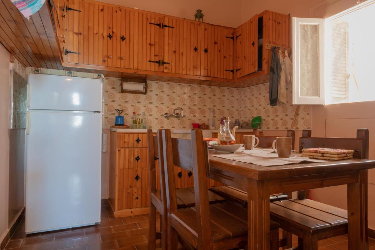 Andrea'S Traditional House Corfu  Εξωτερικό φωτογραφία